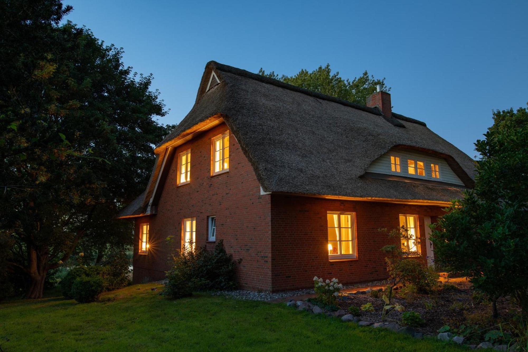 Reetdachhaus Eiderblick Villa Breiholz ภายนอก รูปภาพ